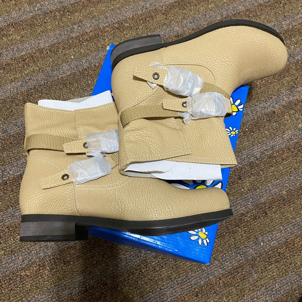 New Beige Biker Boot